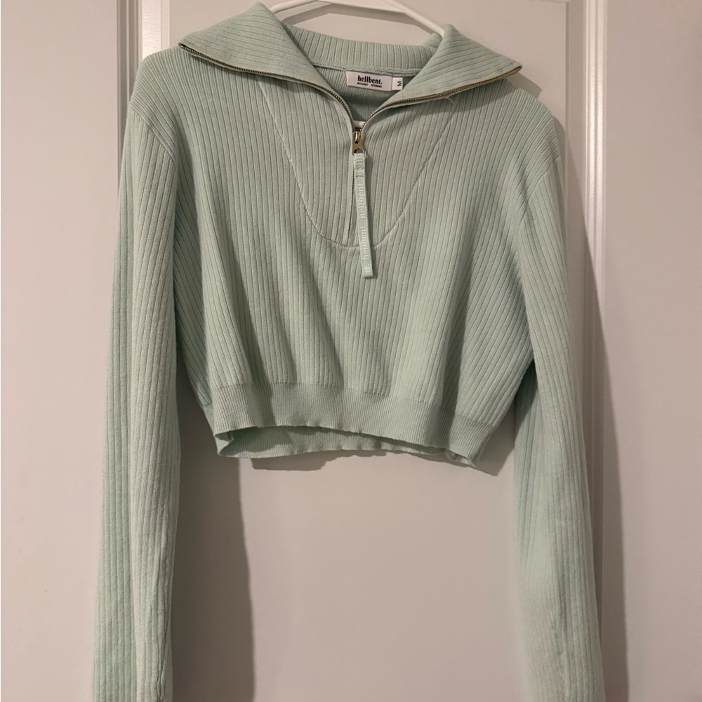 Light Green Ribbed Cropped Hoodie